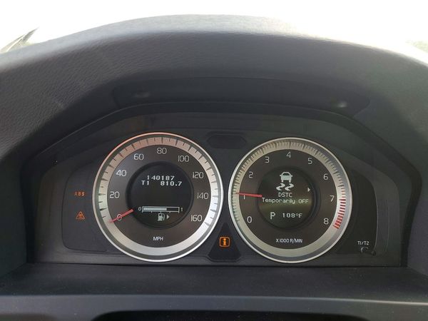 2012 VOLVO S60