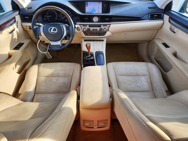 2013 LEXUS ES 350