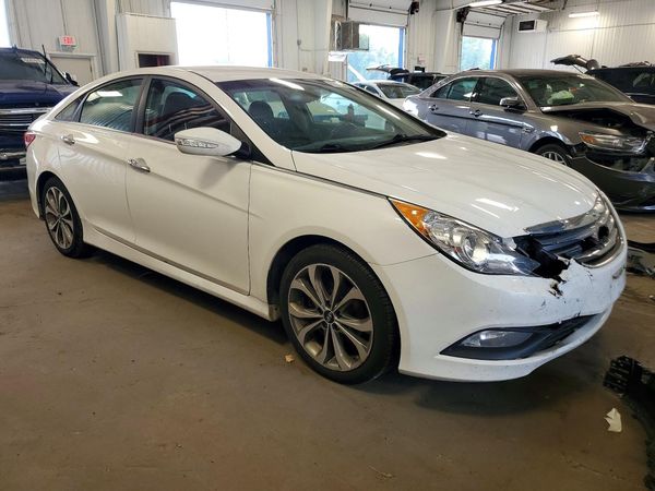 2014 HYUNDAI SONATA