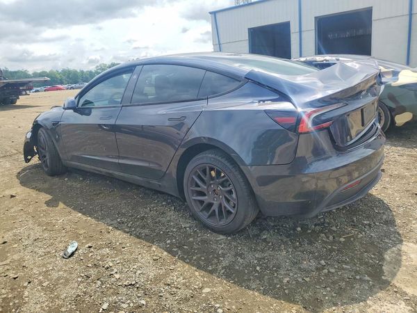 2025 TESLA MODEL 3