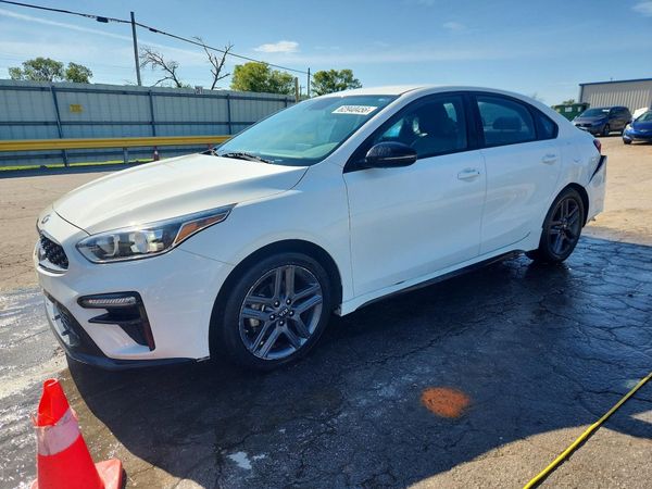 2021 KIA FORTE GT Line