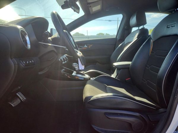 2021 KIA FORTE GT Line
