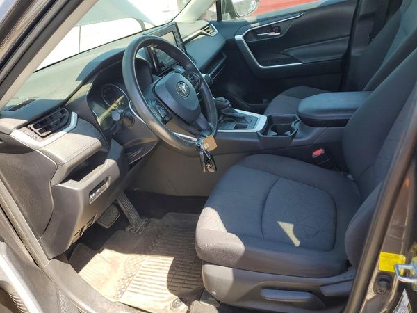 2019 TOYOTA RAV4 XLE / XLE Premium 4WD