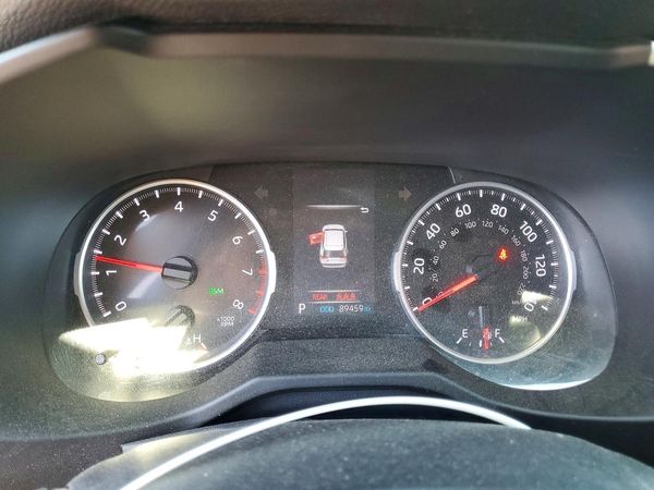2019 TOYOTA RAV4 XLE / XLE Premium 4WD