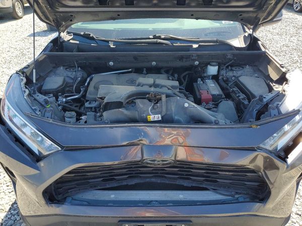 2019 TOYOTA RAV4 XLE / XLE Premium 4WD