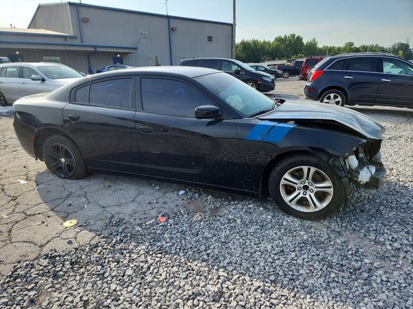 2020 DODGE CHARGER SXT