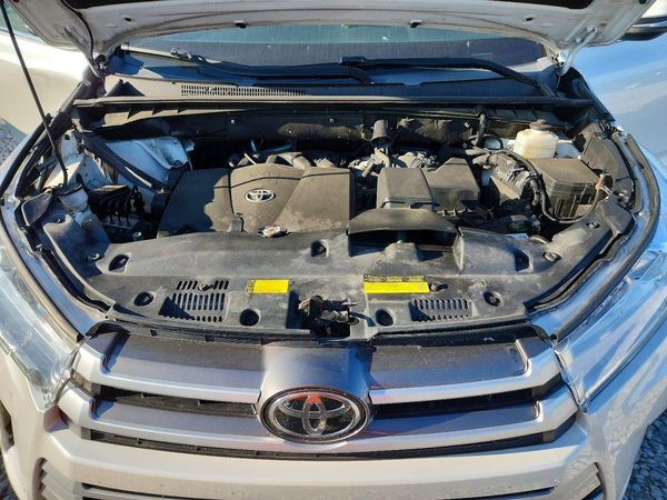 2019 TOYOTA HIGHLANDER SE/XLE