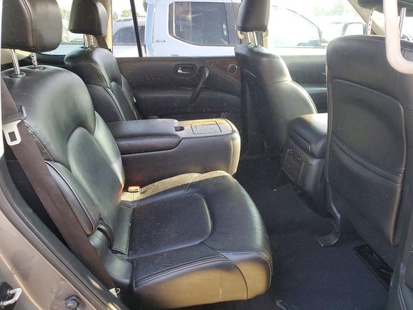 2017 INFINITI QX80