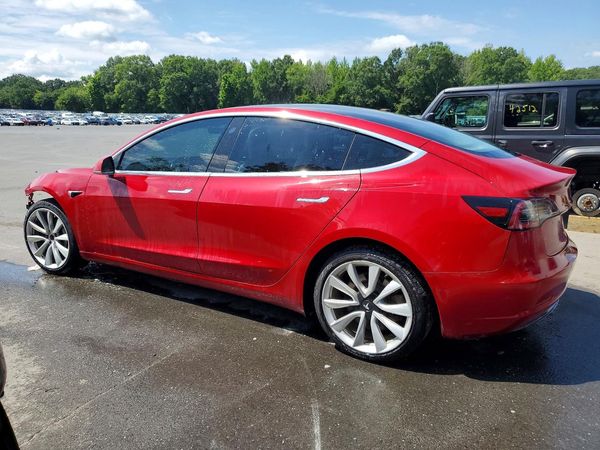 2018 TESLA MODEL 3