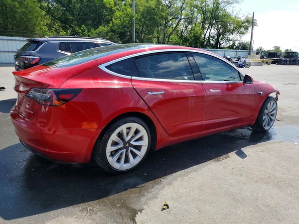 2018 TESLA MODEL 3
