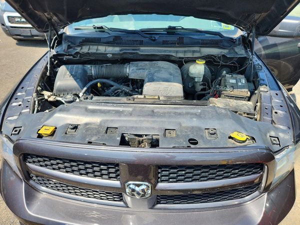 2018 RAM 1500 ST QUAD CAB 4X4