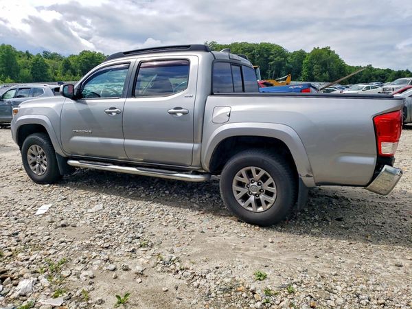 2017 TOYOTA TACOMA