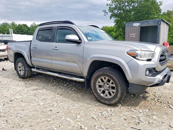 2017 TOYOTA TACOMA