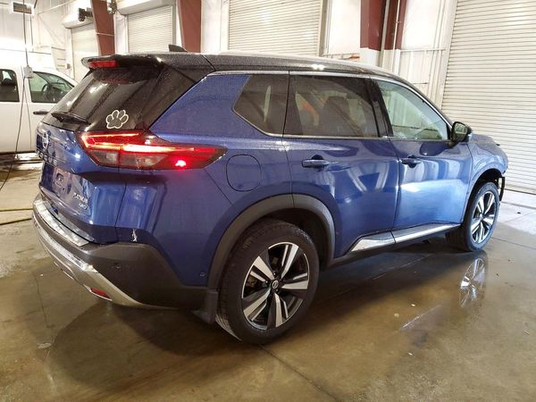 2021 NISSAN ROGUE PLATINUM — PSRA