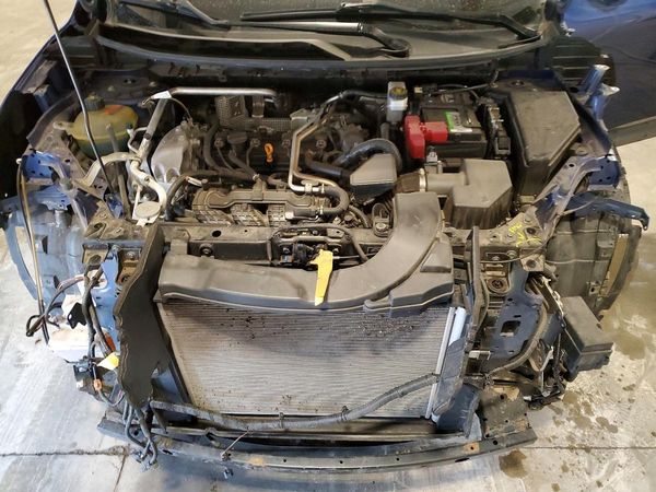 2021 NISSAN ROGUE PLATINUM — Engine bay