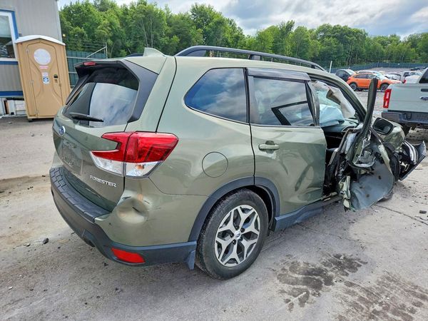 2021 SUBARU FORESTER Premium — PSRA
