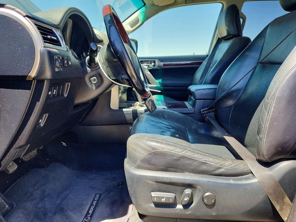 2017 LEXUS GX 460