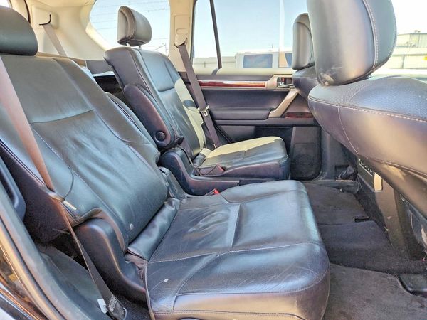 2017 LEXUS GX 460