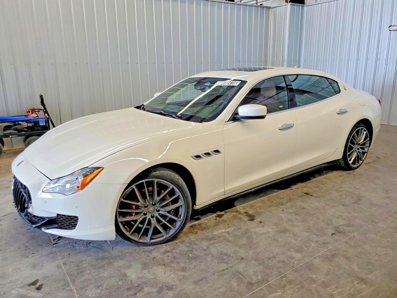 2015 MASERATI QUATTROPORTE