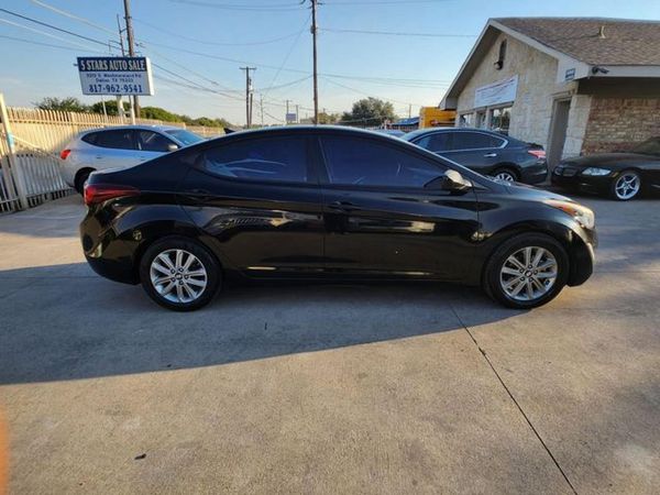 2014 HYUNDAI ELANTRA