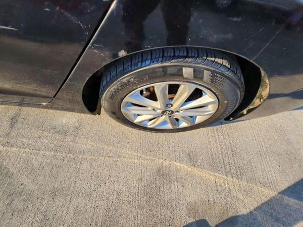 2014 HYUNDAI ELANTRA