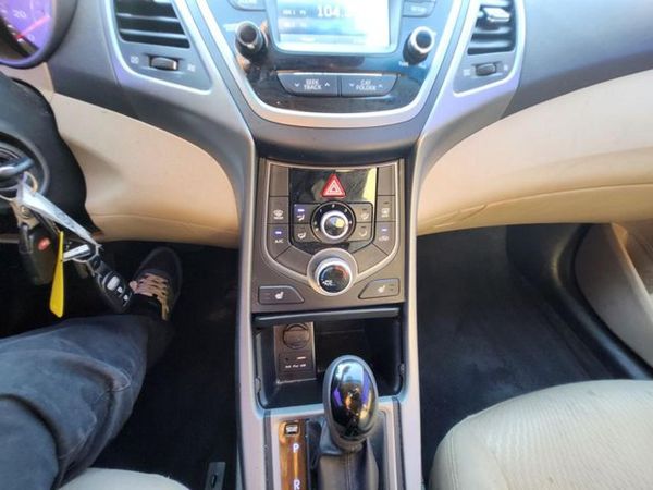 2014 HYUNDAI ELANTRA