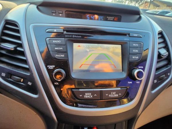 2014 HYUNDAI ELANTRA