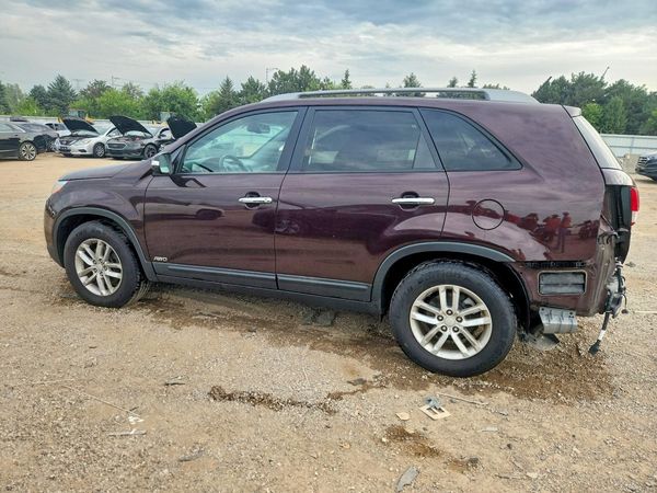 2015 KIA SORENTO GL