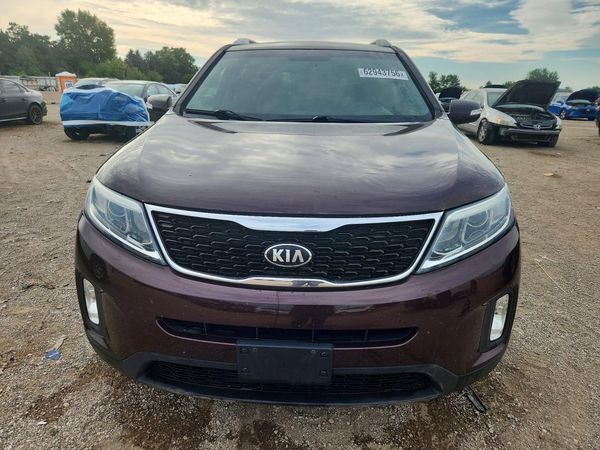 2015 KIA SORENTO GL