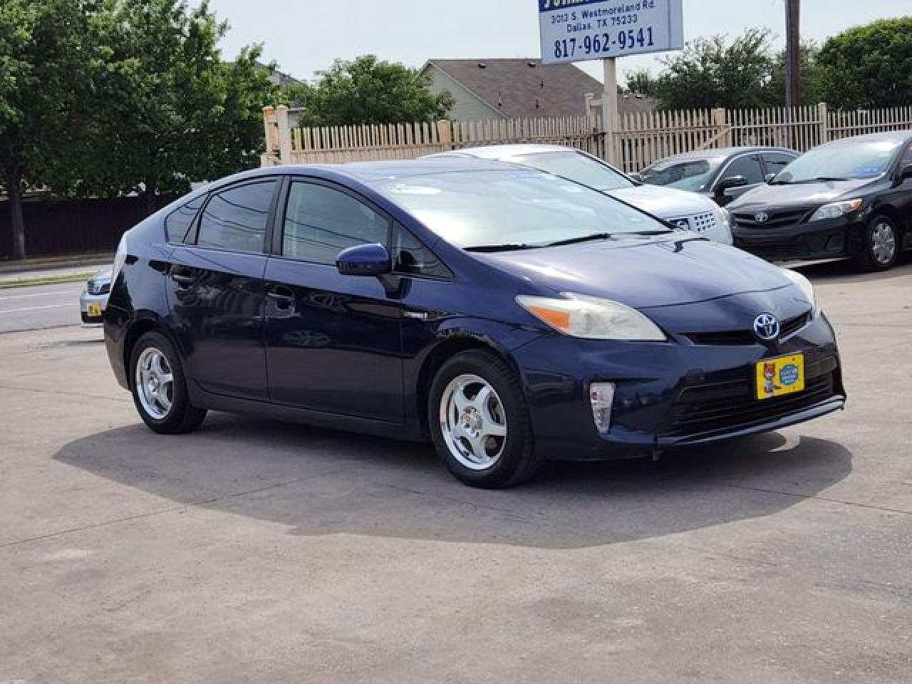 2014 TOYOTA PRIUS