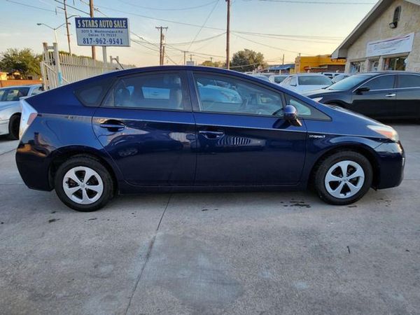 2012 TOYOTA PRIUS