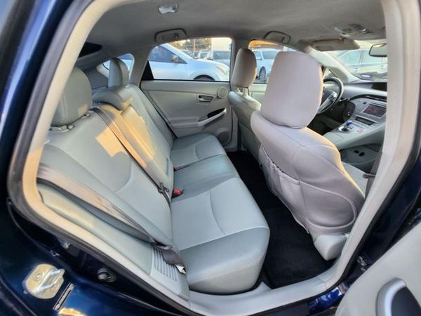 2012 TOYOTA PRIUS