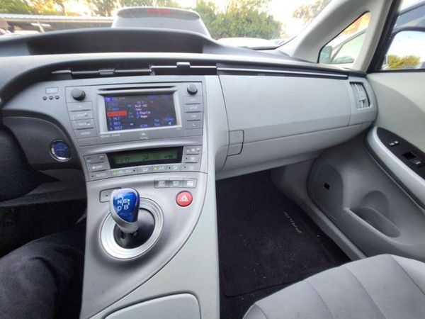 2012 TOYOTA PRIUS