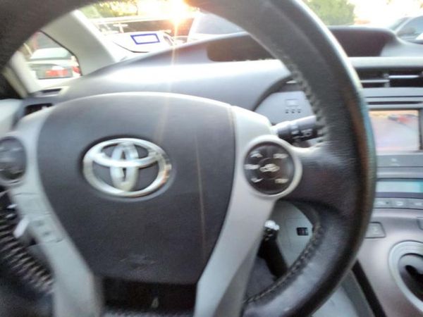 2012 TOYOTA PRIUS
