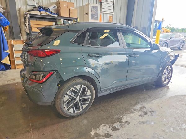 2022 HYUNDAI KONA SEL Convenience Pkg