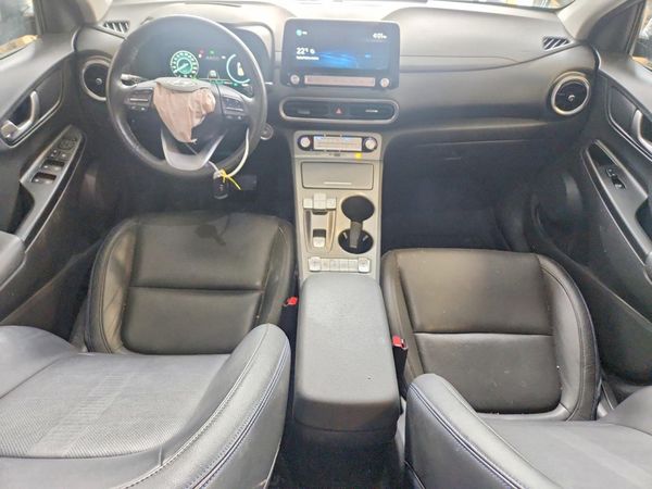2022 HYUNDAI KONA SEL Convenience Pkg