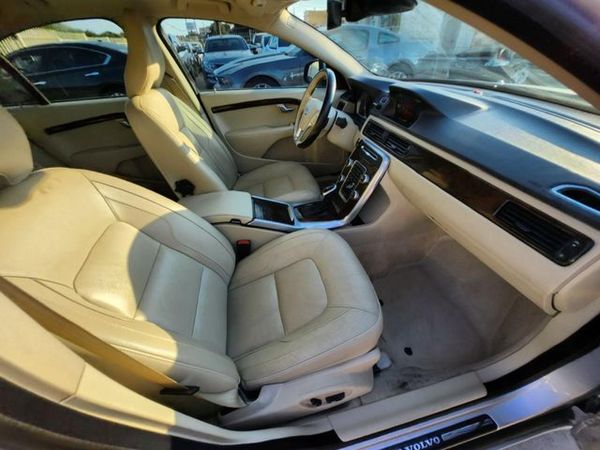 2015 VOLVO S80