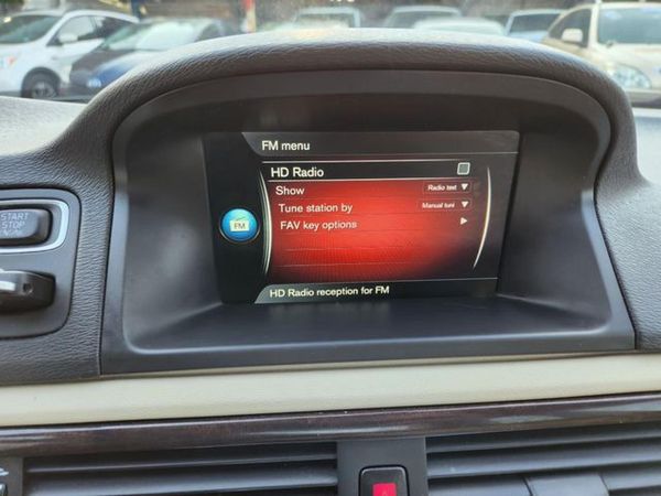 2015 VOLVO S80