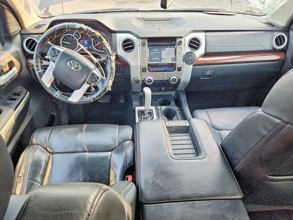 2017 TOYOTA TUNDRA Limited
