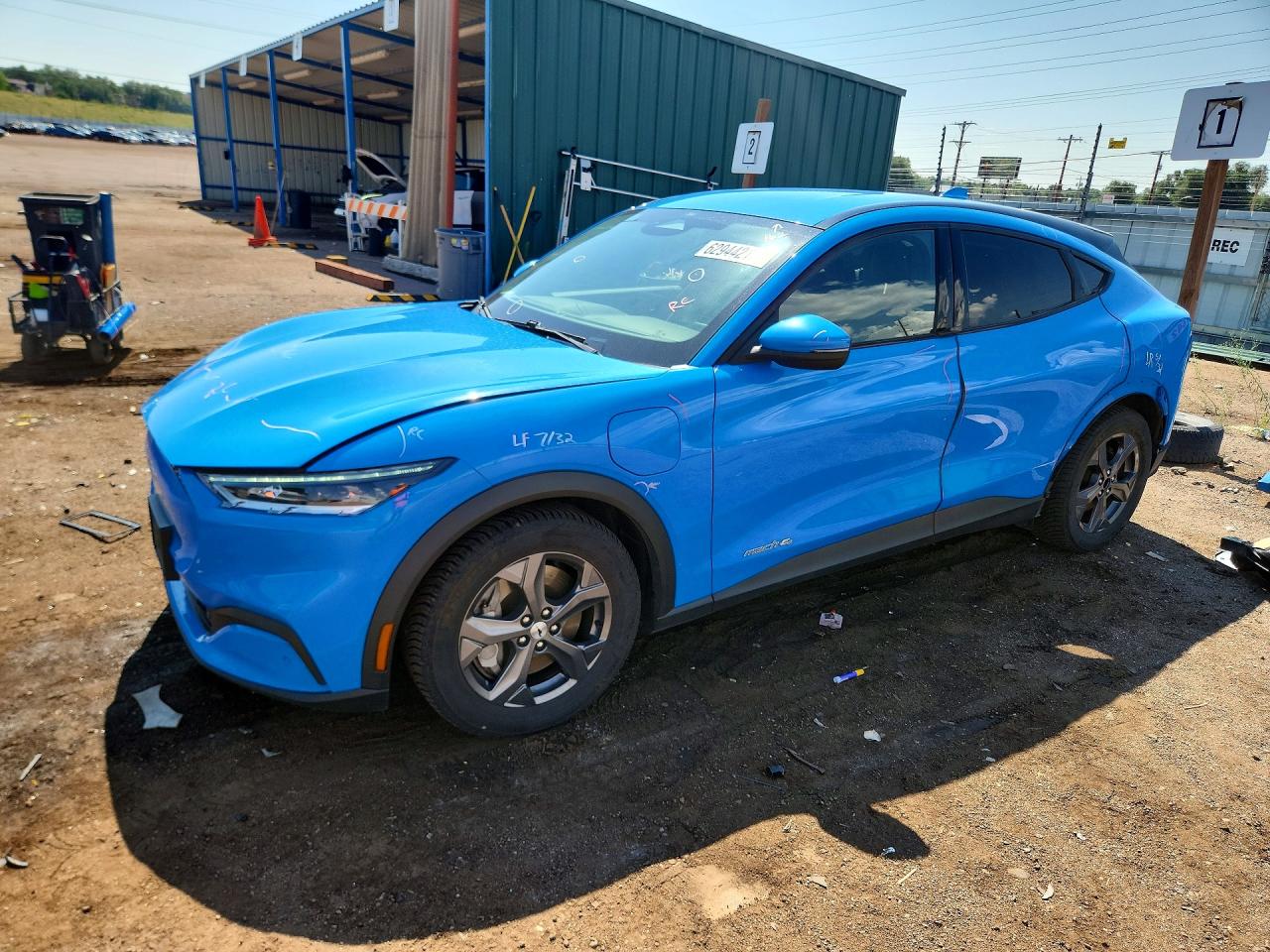 2022 FORD MUSTANG Select