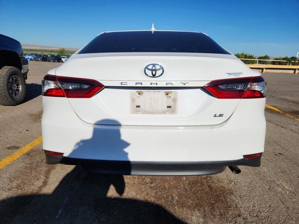 2024 TOYOTA CAMRY LE — DIRR