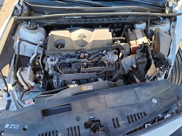 2024 TOYOTA CAMRY LE — Engine bay