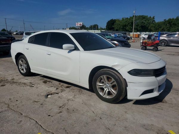 2019 DODGE CHARGER SXT