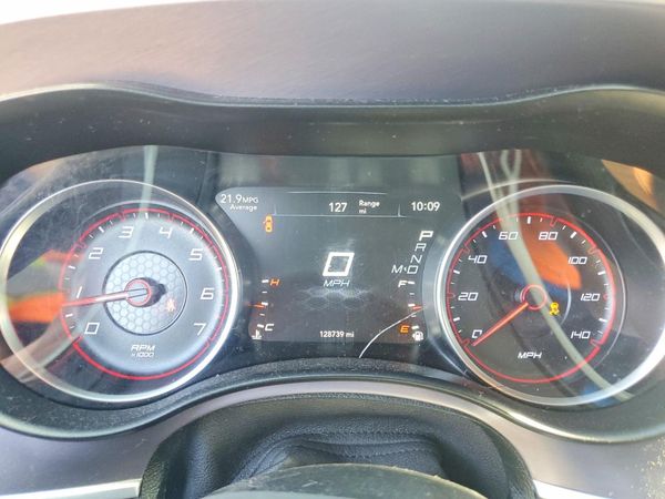 2019 DODGE CHARGER SXT