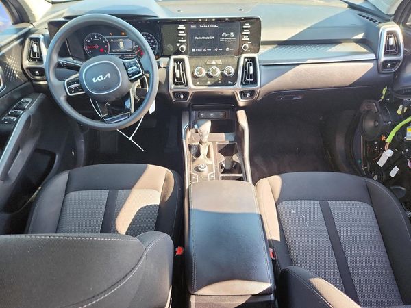 2022 KIA SORENTO LX