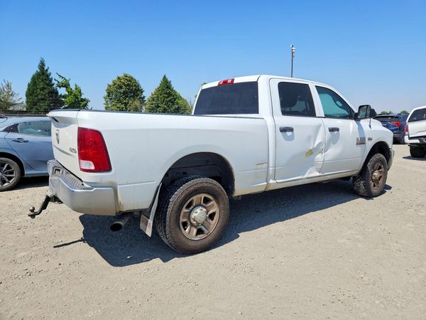 2016 RAM 2500 ST CREW CAB 4X4