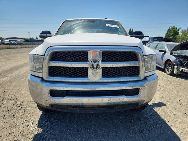 2016 RAM 2500 ST CREW CAB 4X4