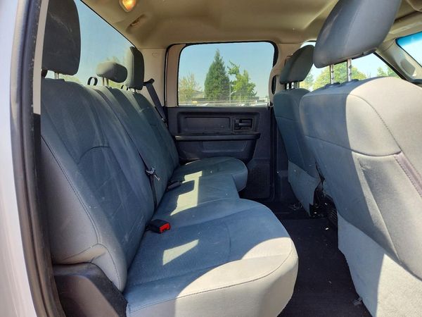 2016 RAM 2500 ST CREW CAB 4X4