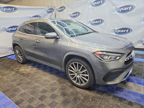 2021 MERCEDES-BENZ GLA GLA250