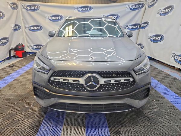 2021 MERCEDES-BENZ GLA GLA250